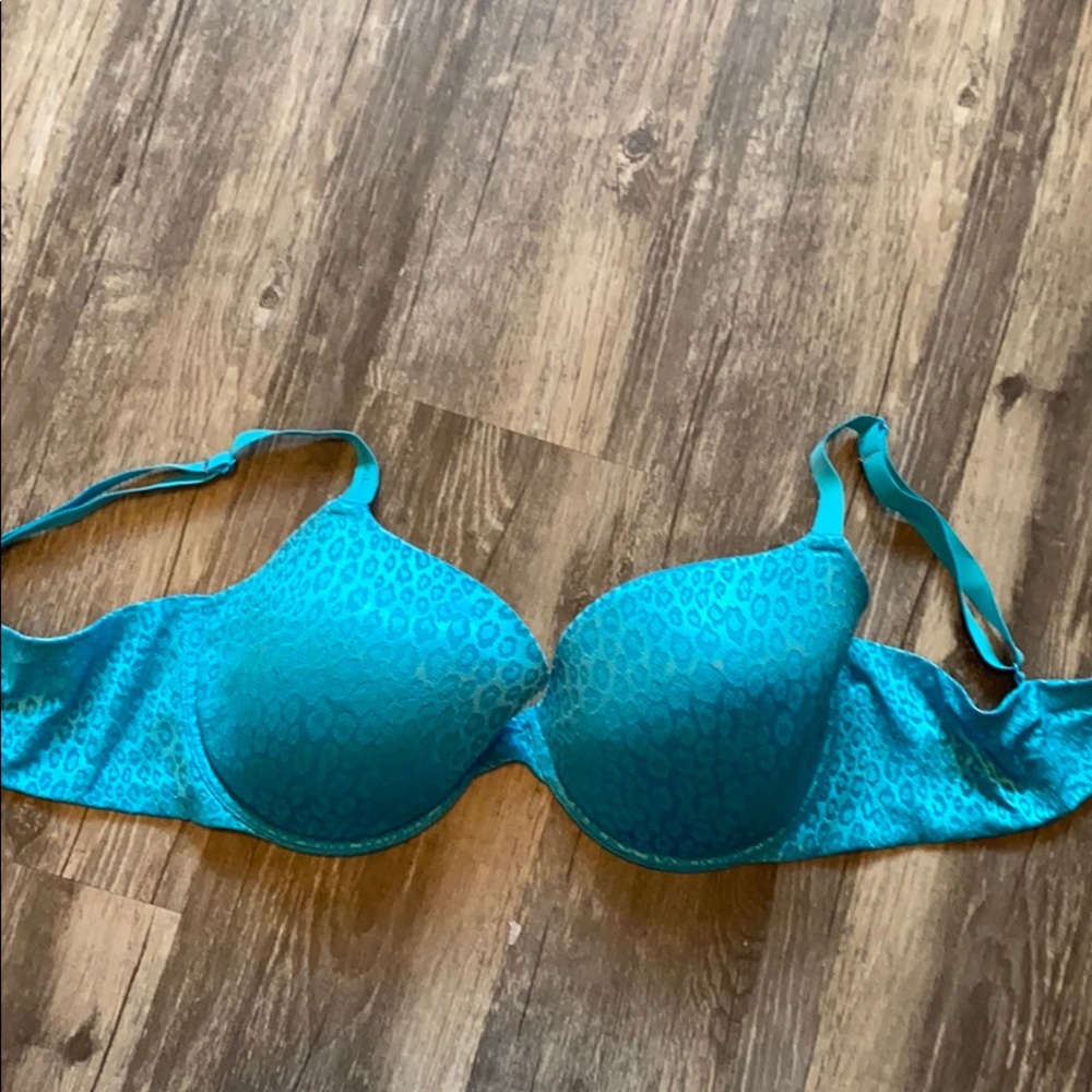 38D lightly lined aqua leopard print bra